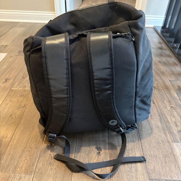 TOBIQ Black Water Resistant Duffel Bag Luggage Travel Gym Sports - Picture 4 of 11